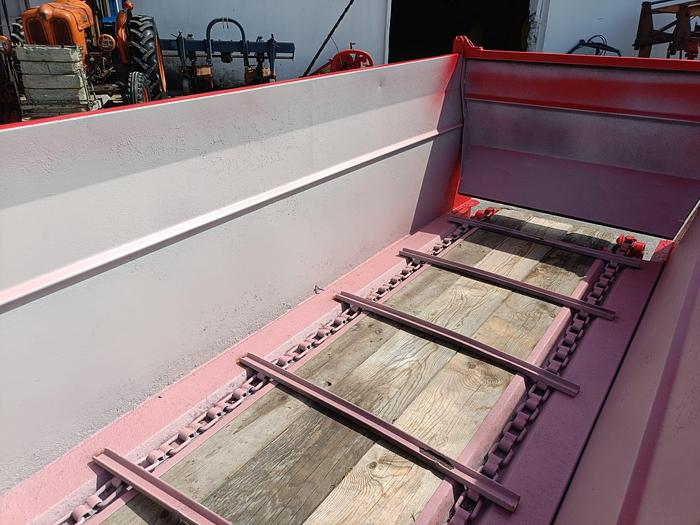 Usato Spandiletame Annovi tipo A40 da vigneto