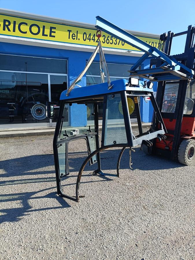 Usato cabina Lochmann F1-9 per New Holland frutteto