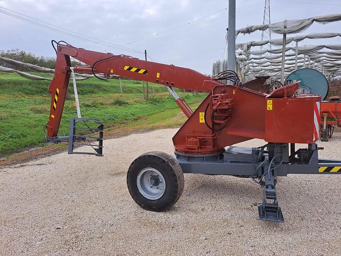 Usato Caricaletame con staffe idrauliche