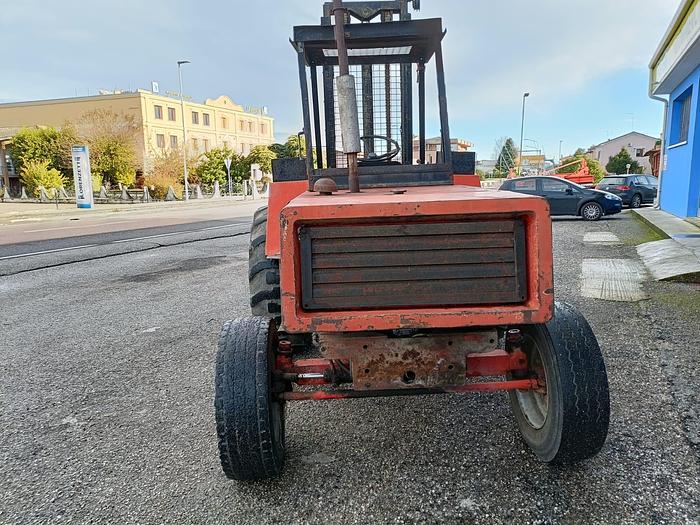 Usato Muletto fuoristrada Manitou
