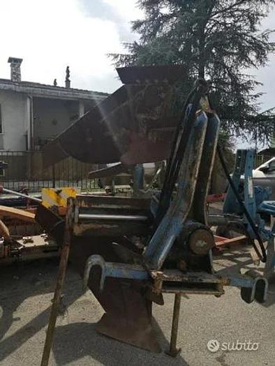 Usato Aratro monovomere Moro