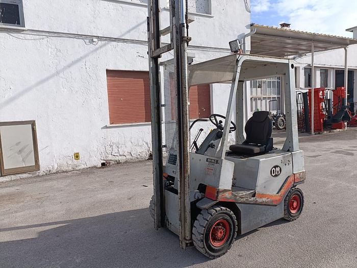 Usato Muletto OM Iveco modello DI 15 C 