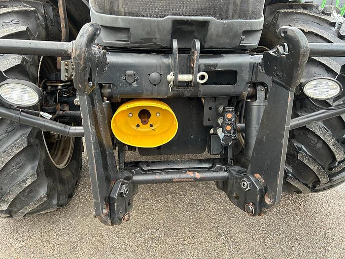 Usato JCB Fastrac 3230- PTO e sollevatore anteriore