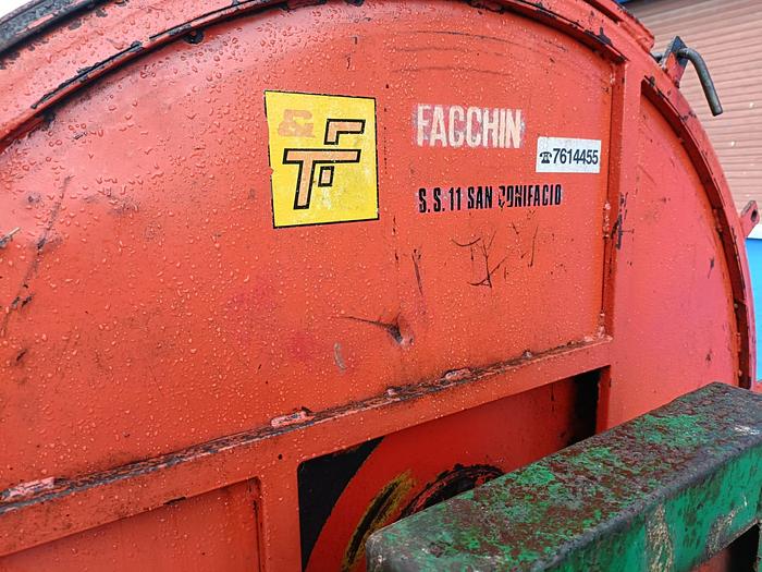 Usato Spandiletame da frutteto o vigneto larghezza 1,55m