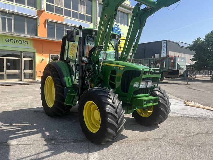Usato John Deere 6330 caricat.JD 653-ore 4411-anno 2009