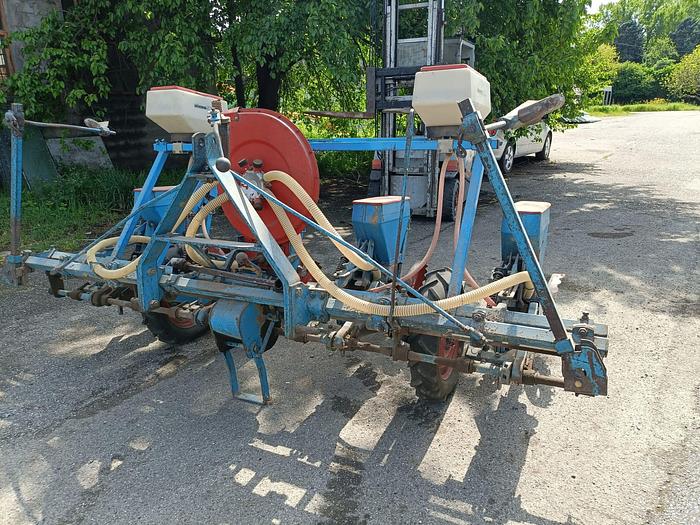 Usato Seminatrice da mais monosem a 4 file