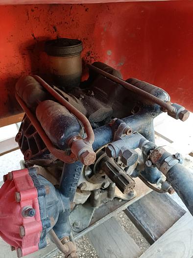 Usato Botte per diserbo da 6q con barra da 6m