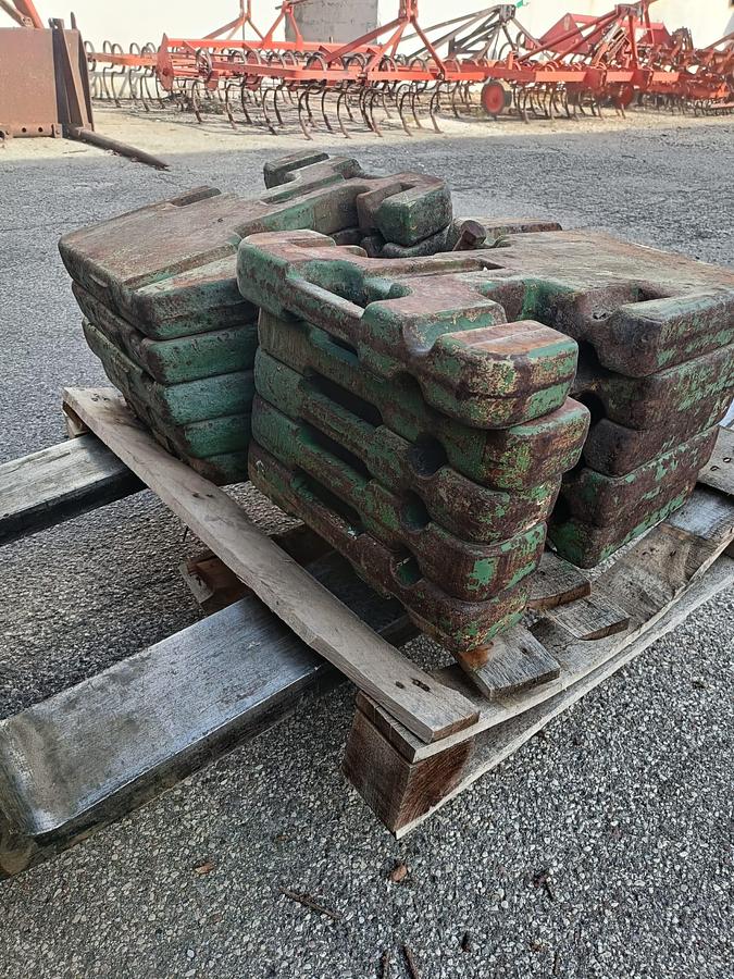 Usato Zavorre e porta zavorre per trattore-diverse marche