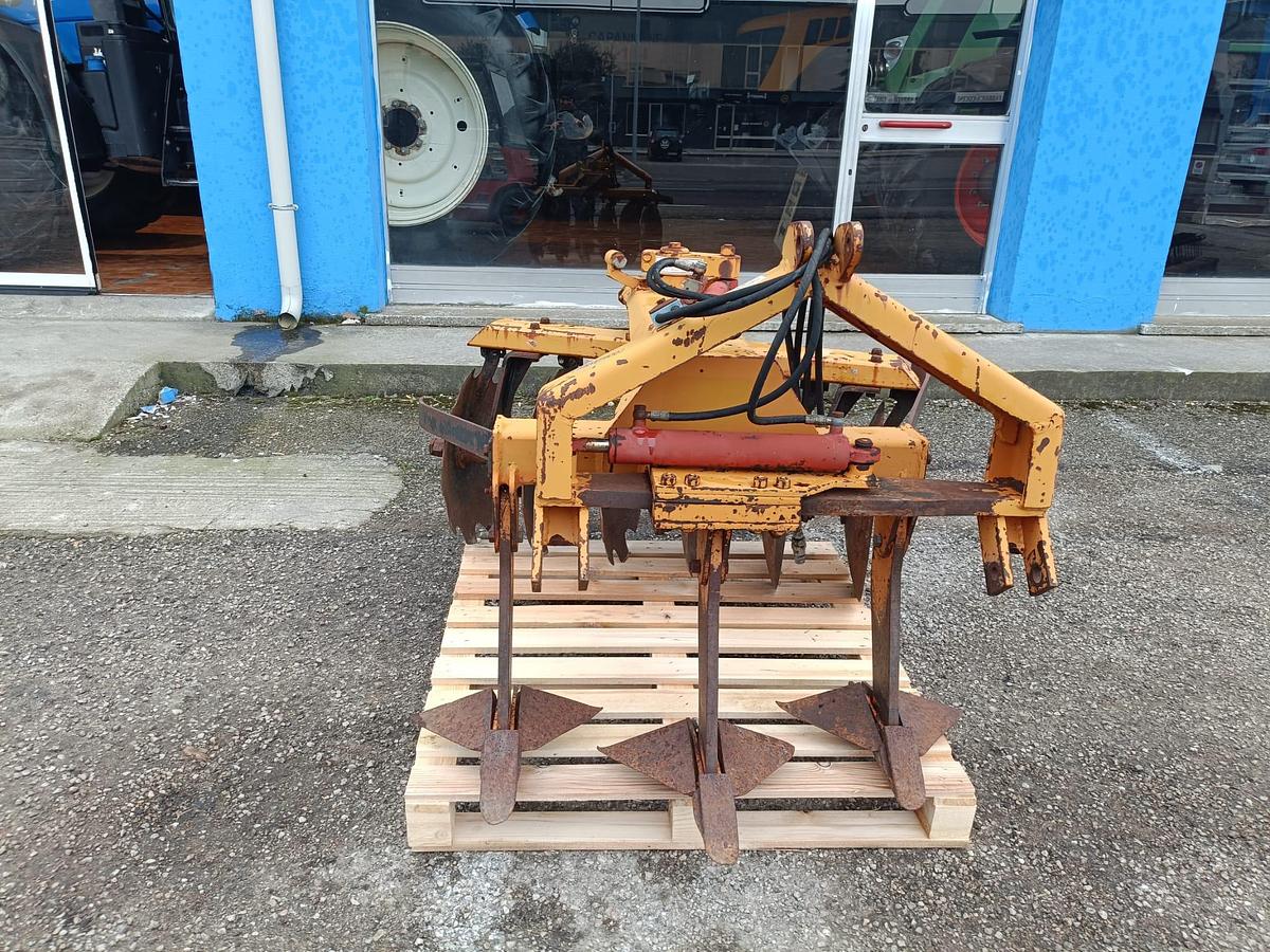 Usato ripper disco Oesse mod 6D idraulico-per vigneto o frutteto