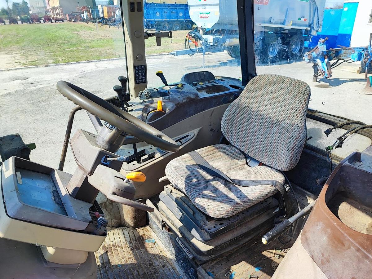 Usato John Deere 5820