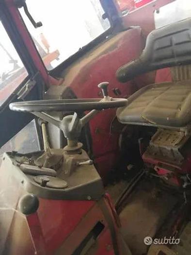 Usato International 644