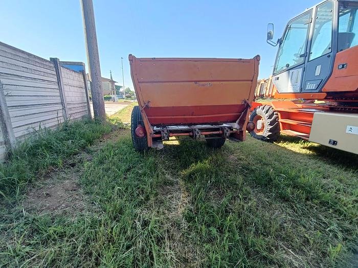 Usato Spandiletame Annovi da 50 quintali