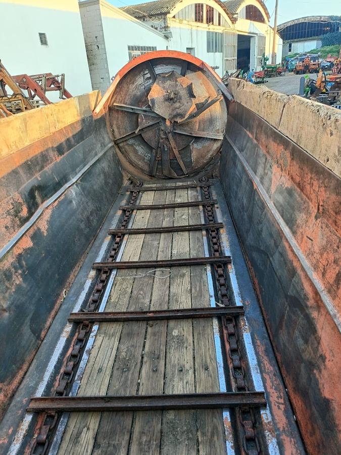 Usato spandiletame Annovi da frutteto o vigneto-50q