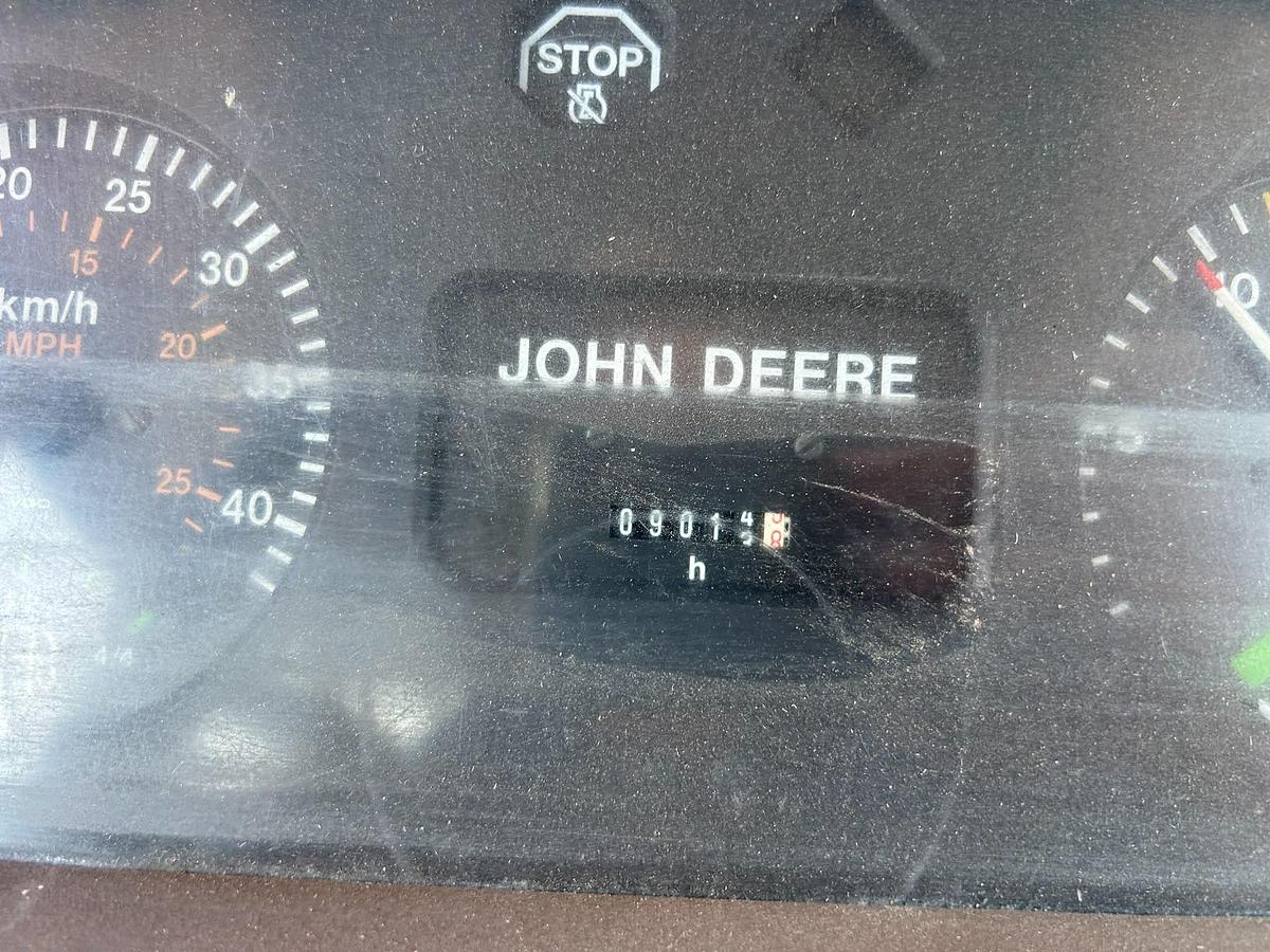 Usato John Deere 6200 caricatore con forche
