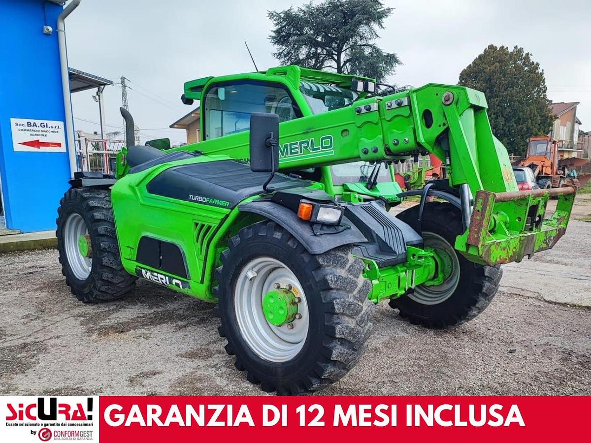 Usato Telescopico agricolo Merlo TF 33.9 CS- due sfili