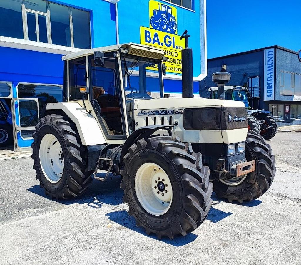 Usato Lamborghini 956-gomme nuove