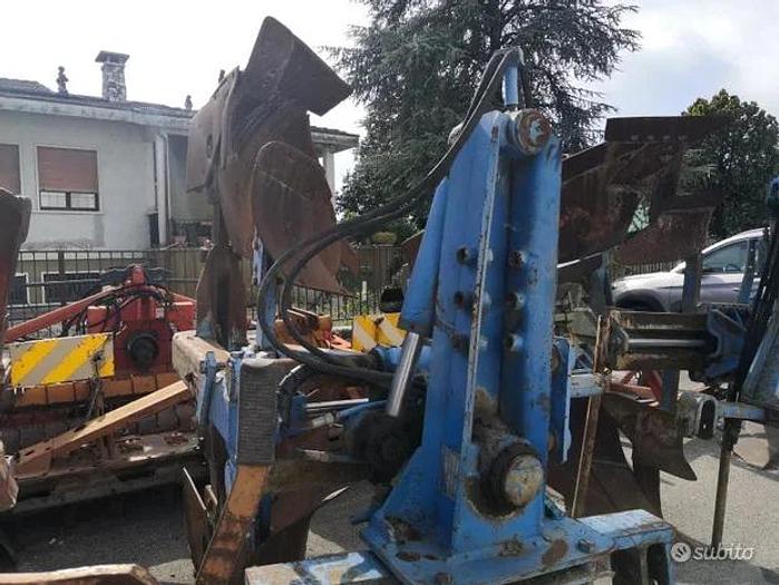 Usato Aratro monovomere Annovi