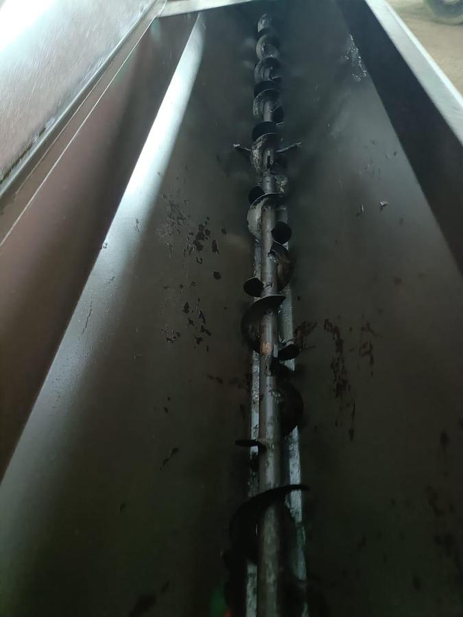 Usato sarchio con spandiconcime da 1,95m