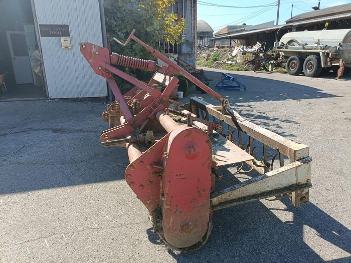 Usato Fresa con rullo a spuntoni da 2,70m