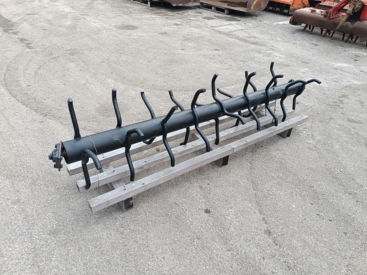 Usato rullo da 2,10m per fresa, erpice rotante, ecc