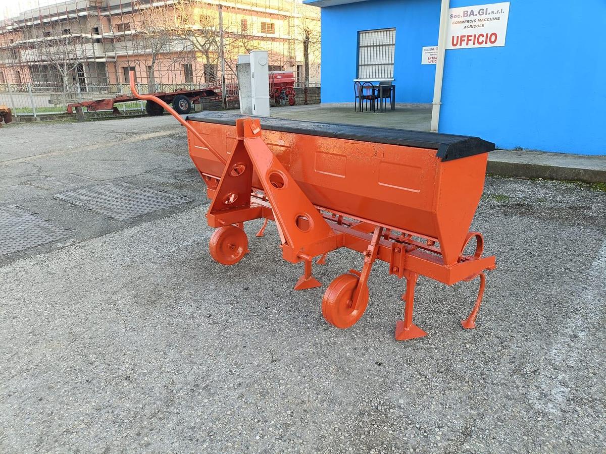 Usato Sarchio marca Moreni da 2 m a tre corpi