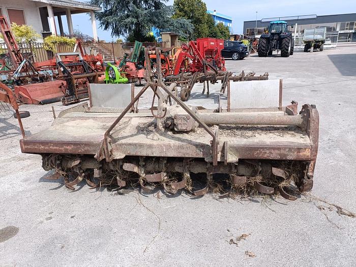 Usato Fresa marca Celli con rullo da 2,5m