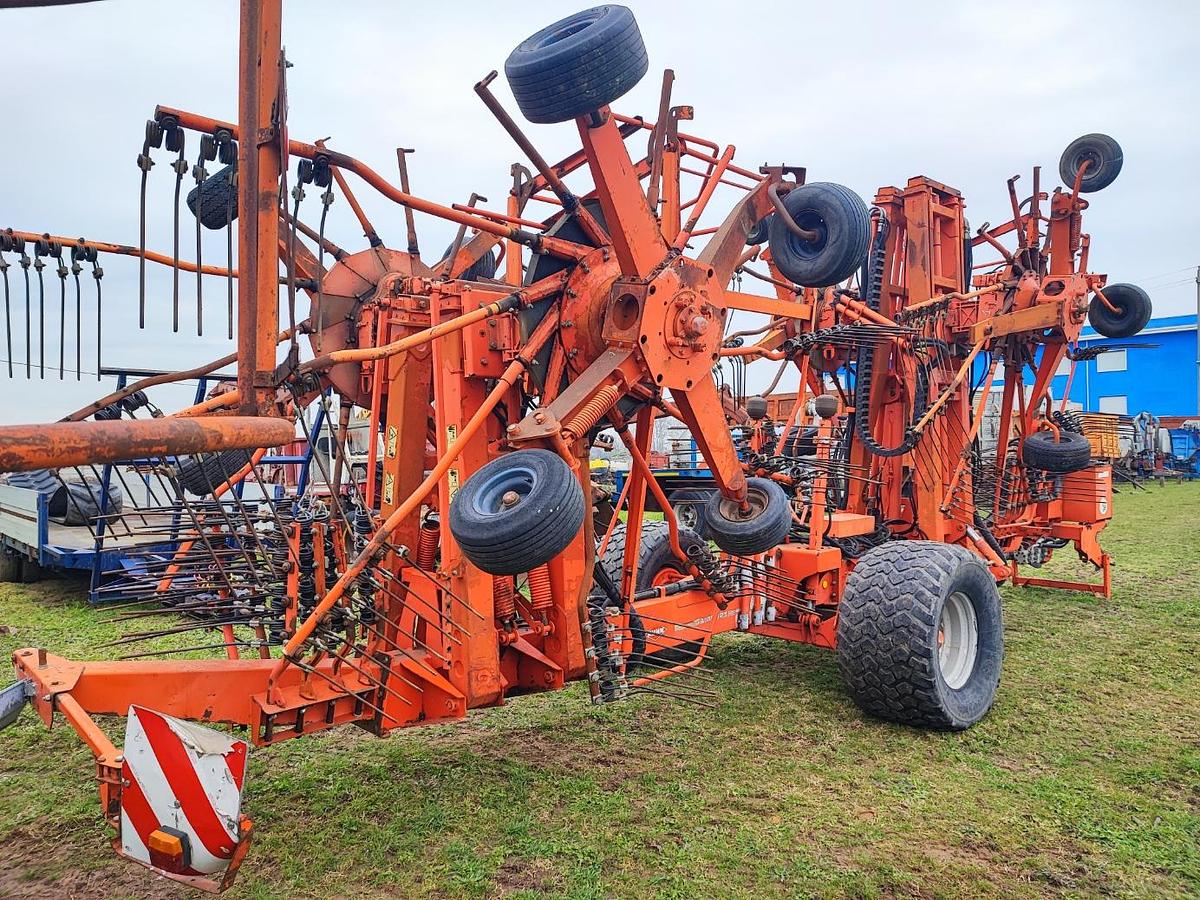 Usato Ranghinatore/Andanatore Kuhn GA15021