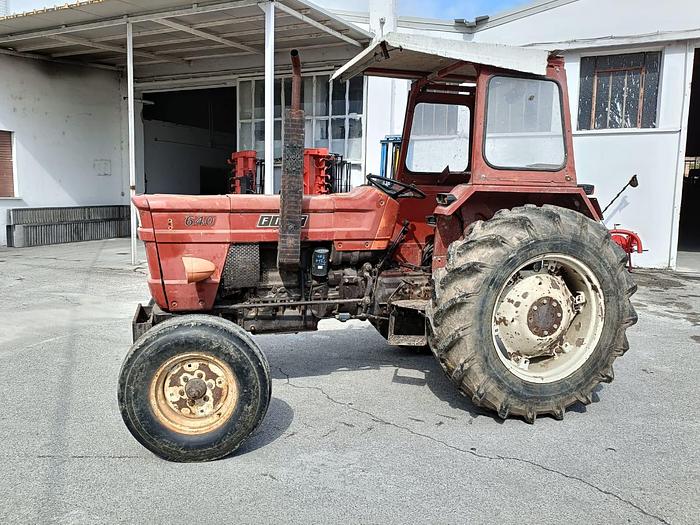 Usato Fiat 640- 4 distributori idraulici