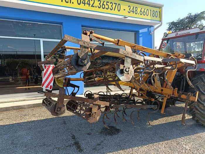 Usato Vibrocoltivatore marca Vibromat da 3,60m