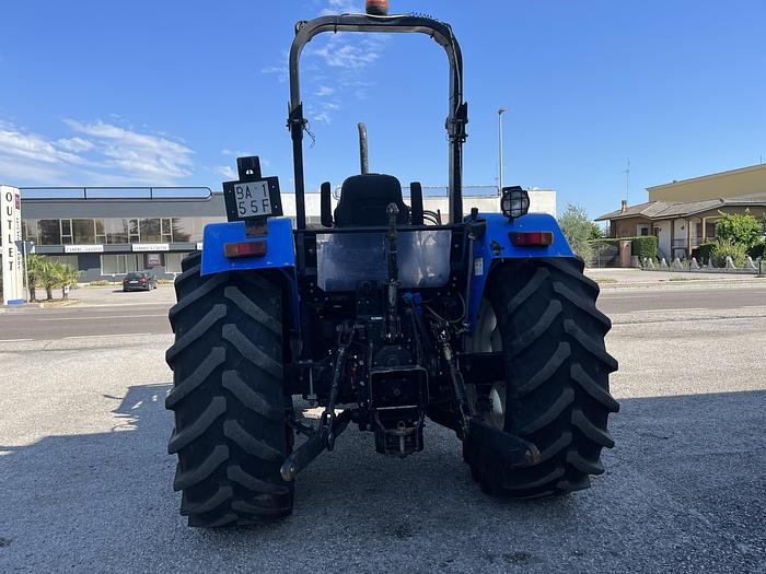Usato New Holland TL100 A con caricatore SIGMA 4