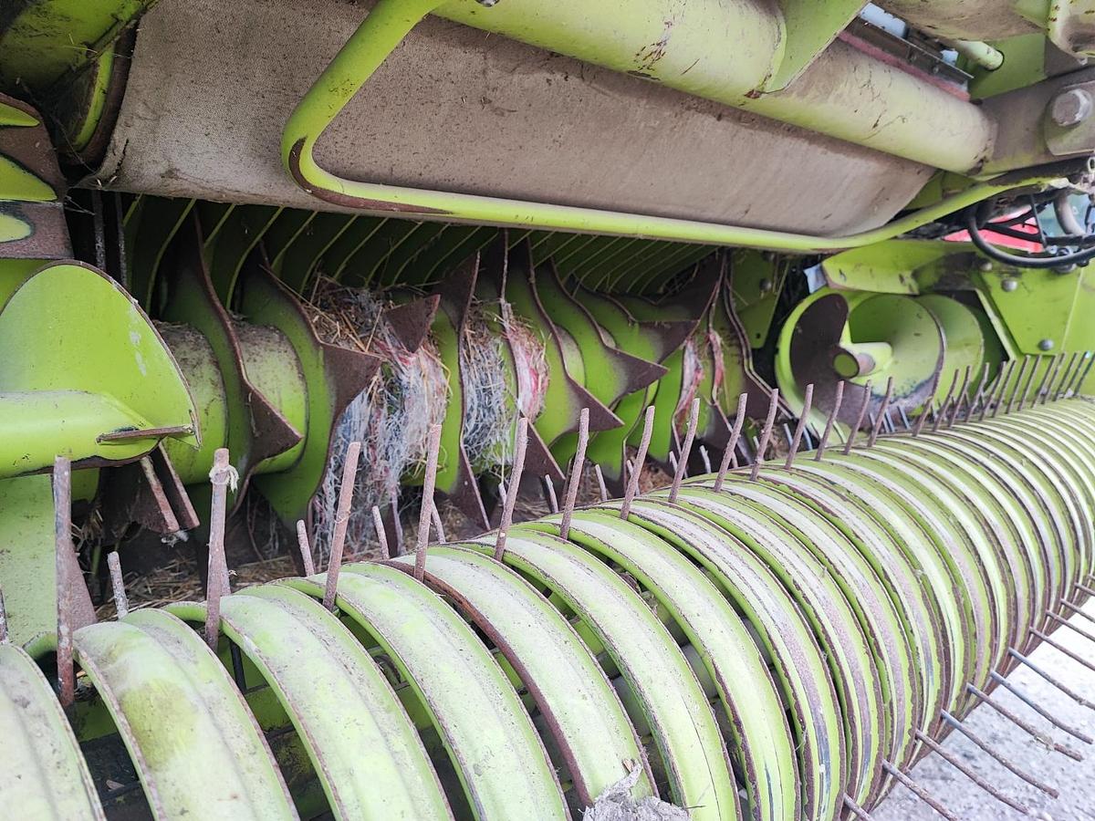 Usato Rotopressa Claas Variant 280 con ruote