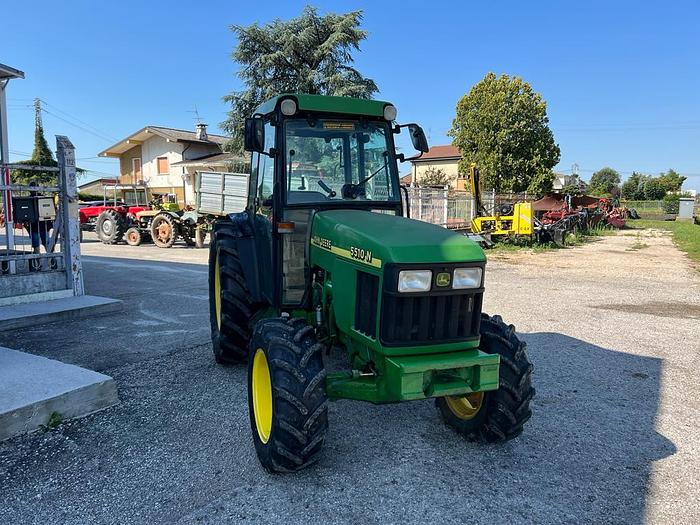 Usato John Deere 5510 N- CV 80- cilindri 4- anno 2004
