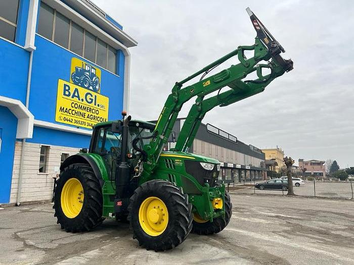 Usato John Deere 6155 M con caricatore JD