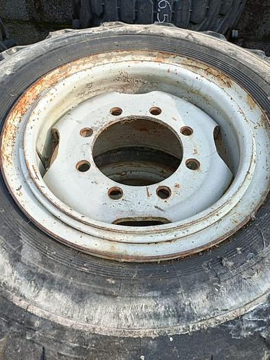 Usato Gomme trattore o rimorchio agricolo varie misure