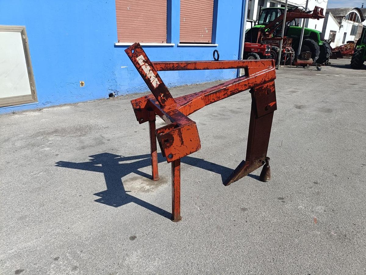 Usato ripuntatore monoancora