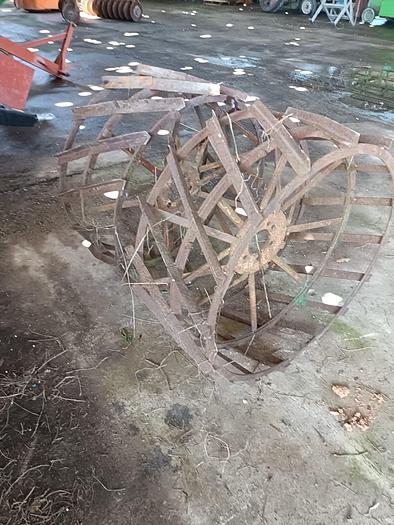 Usato Gabbie per Fiat piccola 250 o 300