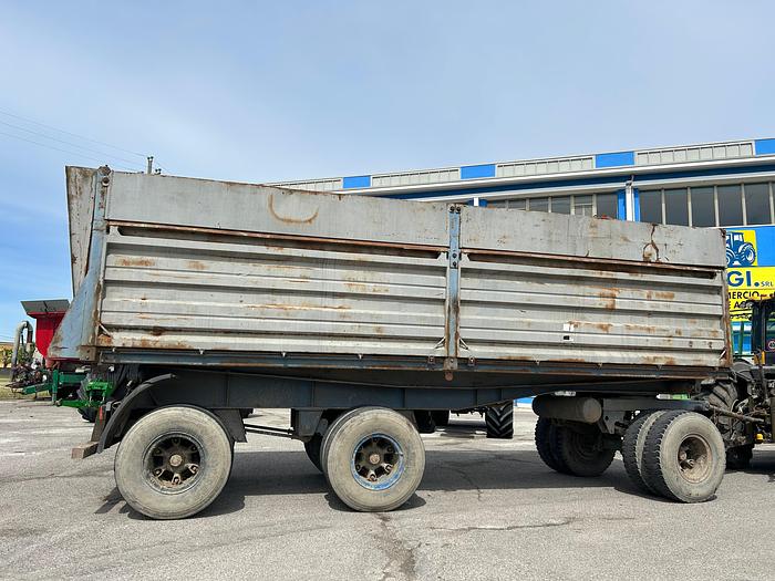 Usato Rimorchio Pagliari 3 assi trilaterale-200 quintali