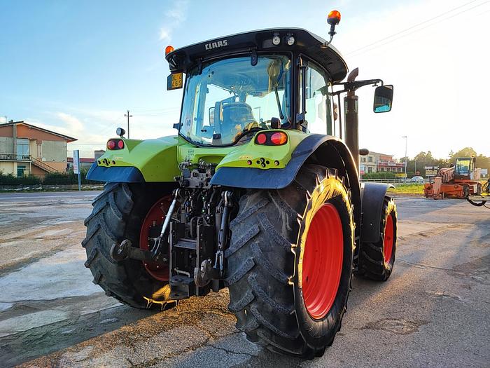Usato Claas Arion 530 - soll. anteriore - PTO anteriore