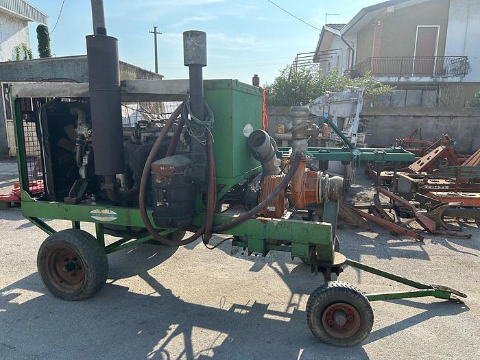 Usato Gruppo motopompa Andreasi-motore Fiat 150 cv