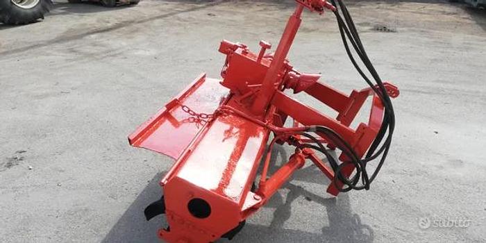 Usato Fresa con spostamento idraulico interfilare