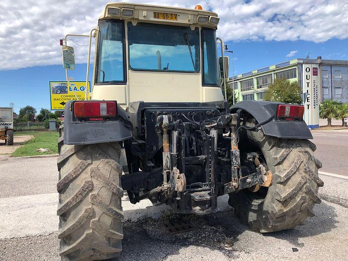 Usato Fastrac JCB 175- traino 200q- Velocità 65 km h