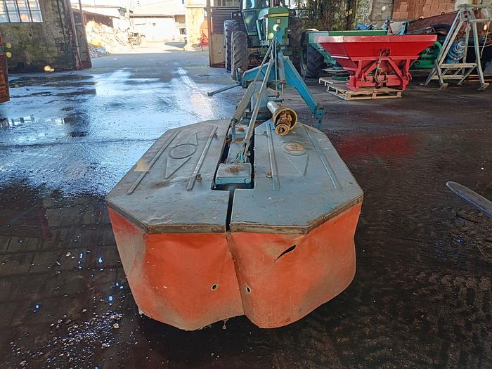 Usato Falciacondizionatrice Fort con coltelli nuovi