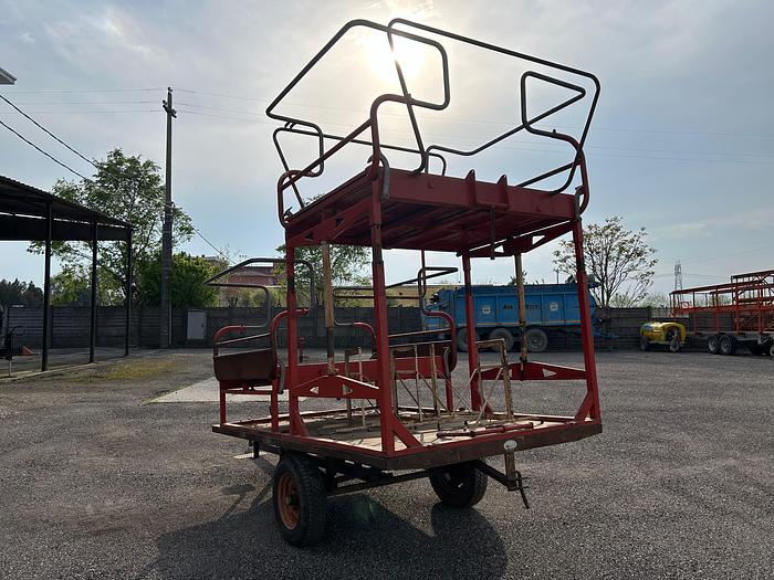 Usato Carro raccolta Marchesi trainato