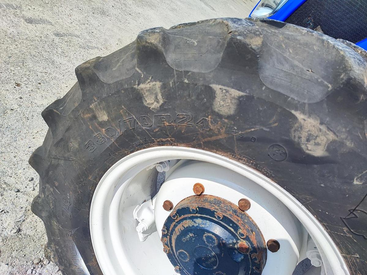 Usato New Holland TLA 100-6000 h