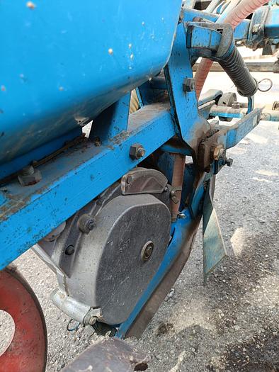 Usato Seminatrice da mais monosem a 4 file