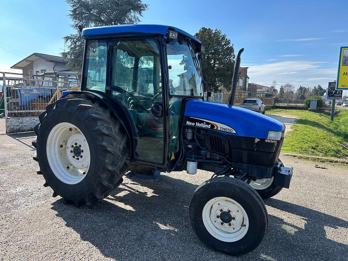 Usato new holland TN 65 D- clima- idroguida