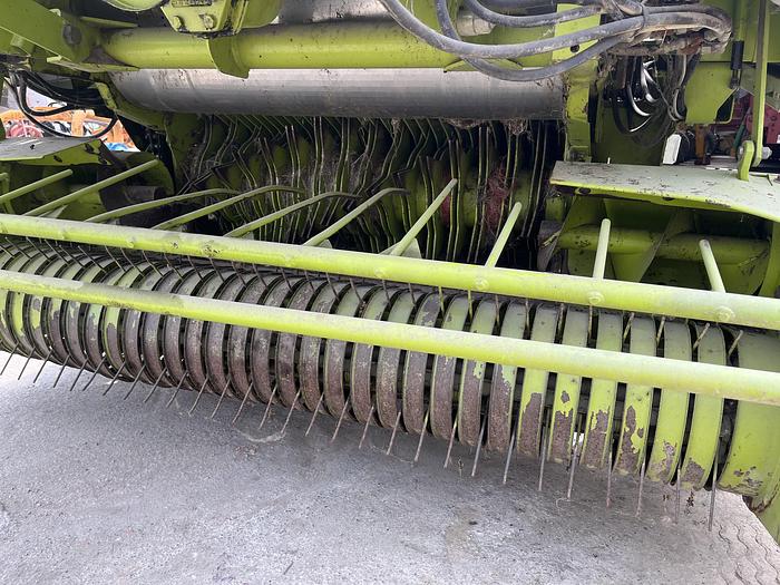 Usato Rotopressa Claas Variant 180 anno 2009