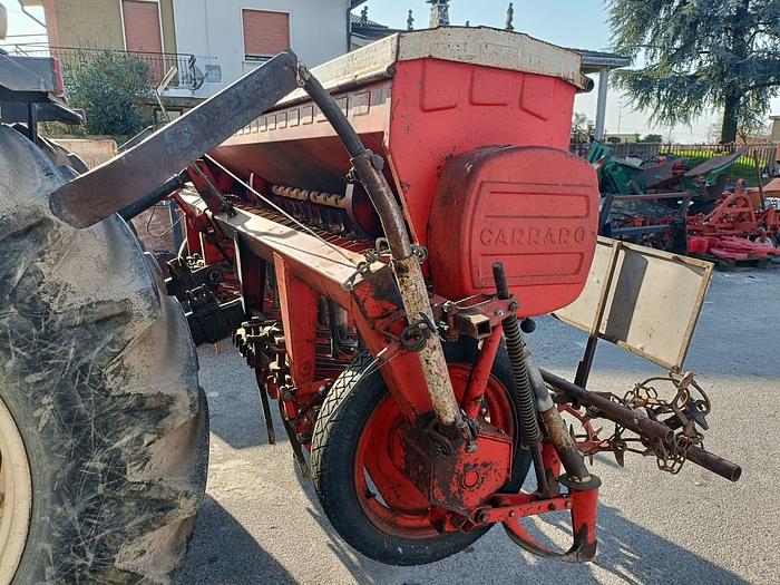 Usato Seminatrice da grano Carraro pampas 300