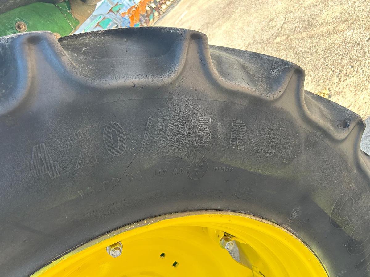 Usato John Deere 5090 M con caricatore JD583