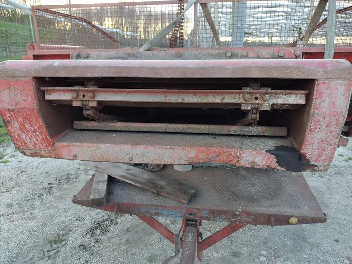 Usato Barra da mais per mietitrebbia marca Fahr